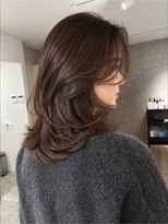 エトワ 中央店(etoi)&nbsp;大分ハッシュカット胸上鎖骨下ミディアムレイヤースタイルかるめ