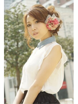 ヘアメイクサロンシャルメ(Hair Make Salon CHARMER) CHARMERカジュアルシニヨン