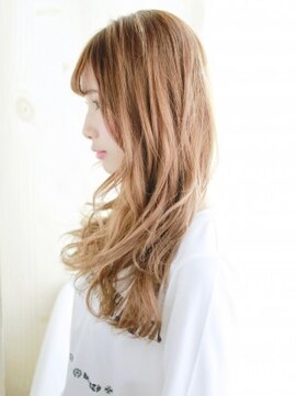 ヘアメイク ナル(hair make nalu) ハイトーンベージュのゆるふわ
