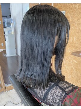 ハグ(Hug) 【Hug】黒髪小顔切りっぱなしロブ☆