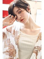 クロム バイ リエット(Chlom by Lietto)&nbsp;Chlom☆新宿 ハイライトベージュイルミナカラーハンサムショート