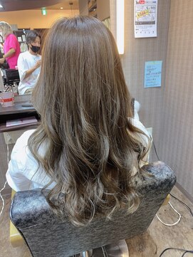 アフィニティー(AFINITY) ロング×透明感カラー