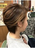 ショートボブ