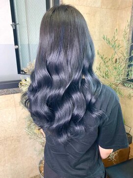 テイラー(Taylor) ［Taylor］☆大宮 ブルーバイオレット×ウェーブ巻き