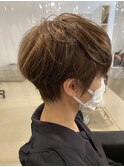 大人気★束感ハイライト×小顔ショート