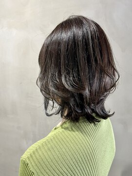 リンダイーロ(Linda Hiro) 【札幌円山　デザインカラー（インナーカラー）】