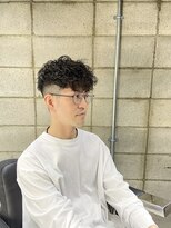 ミナミ(MINAMI)&nbsp;前下がりパーマスタイル　国分寺