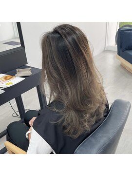 チーク(CHiiK) バレイヤージュ