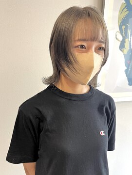 ノブレス ノアール(NOBLESSE NOIR) 王道ウルフ/透明感グレージュ