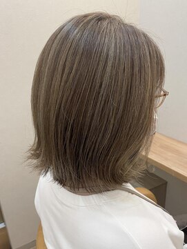 シファ(sifa) 白髪ぼかしハイライト