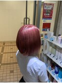 ストロベリーピンク