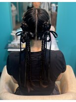 リエラ 新宿(RIERA)&nbsp;三つ編みカチモリツインテール