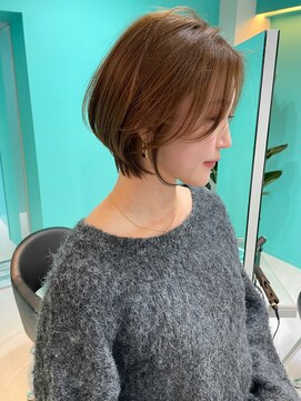 ユー イケブクロ(u Ikebukuro) ダブルカラー/ショートボブ/ブリーチなし/ミルクティーベージュ