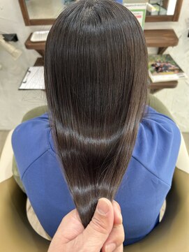 ポム(Pom) 髪質改善シルキーエステ