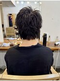スパイキーショートブルーブラックフェザーパーマサーフカール