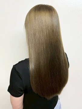 オアシス ガーデン 新越谷店(Oasis GaRDEN) オリーブベージュ