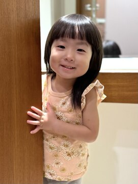 ピークアブー アヴェダ アトレ恵比寿(PEEK-A-BOO AVEDA) キッズカット/赤ちゃんカット/前髪あり/姫カット/子ども/七五三