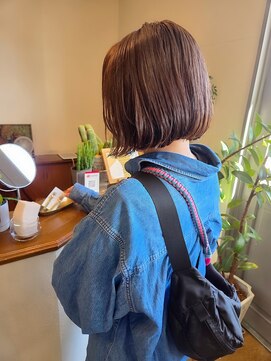 大人な丸みボブ