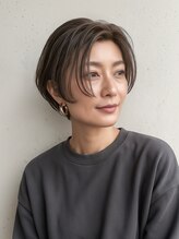 シリウスエイト(SIRIUS 8) 大人ショートボブ