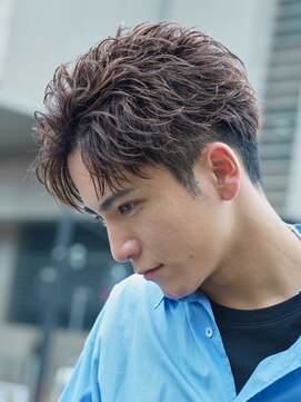 フィフス 仙台(fifth) 仙台アクティブショートルーズショートピンパーマセンターパート