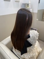 シュヴーブリヤン(cheveux brillants)&nbsp;【美髪縮毛矯正で再現性100%艶髪】ブラウンストレートロングヘア