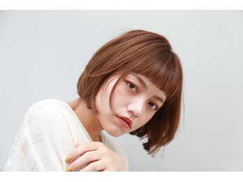 ノット マクラメ(knot macrame)の写真/40代50代の大人女性から支持多数！骨格を綺麗に魅せるひし形シルエットの大人ショート＆ボブスタイル