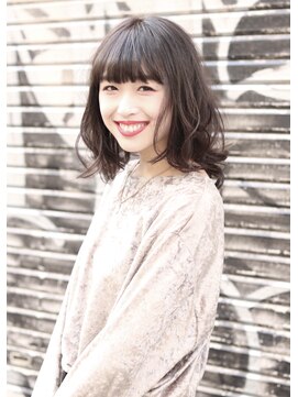 ソファ (sofa) ～ sofa ～ アドミオカラー×やわらかミディ