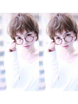 クラウドゼロ(Cloud zero) グレージュ小顔ショートバングスタイル【Cloud zero】