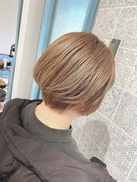 ロンド ストラーダ 心斎橋(Lond strada) 【津賀 涼】大人美人ショートイメチェンモードダークアッシュ