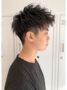 ザ サードヘアー 津田沼 (THE 3rd HAIR) 爽やかアップバングショート