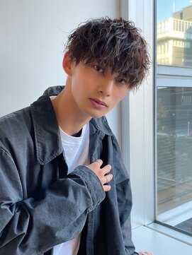 ツーダブルバイフィフス 西梅田店(WW.. by fifth) and W y 【西梅田/北新地/JR大阪/梅田】