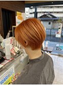マッシュくびれヘア×ビタミンカラー