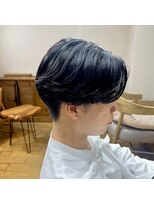 ラナ 渋谷(Lana)&nbsp;波巻きハイライトマッシュパーマウルフセンターパート渋谷黒染め