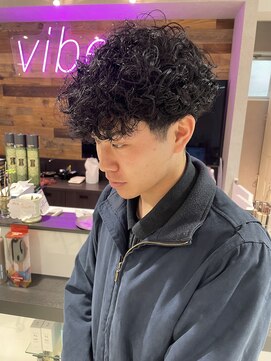 バイブス バイ ケンジ(vibes by KENJE) メンズスパイラルパーマ