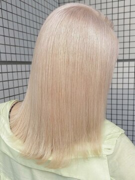 エリーツ 表参道(elyts) ホワイトブロンド/表参道/ブリーチ/ダブルカラー/髪質改善