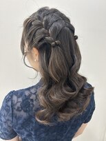 ヘアイズム ブランシュ(hair-ism BLanCHe) ハーフツイン