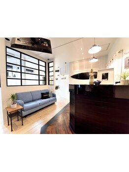 お子様同伴可！忙しいママさんも周りを気にせずゆったり寛げる♪キッズカットもお気軽にご来店下さい。