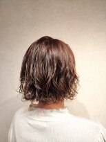 モック(moc)&nbsp;女性らしいフェミニンなミディアムスタイル