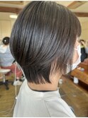 ショートボブ