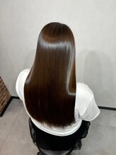 憧れの絹髪へ☆高濃度の特許成分配合の当店自慢の髪質改善Platinumトリートメント☆