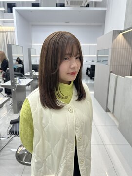 ザザ ZA/ZA 茗荷谷 赤み消しオリーブカラー/顔周りレイヤー