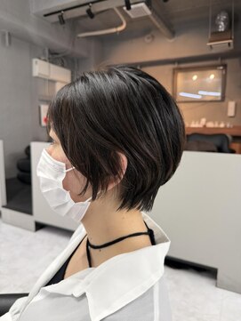 バディ 中野駅前店(BUDDY) 耳かけショートスタイル【中野美容室/東中野/ボブ】