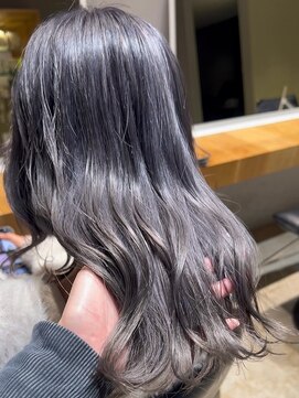 ナチュラル ヘアーデザイニング(Natural hair designing) 透ける艶感♪シルバーグレージュの韓国風ロング/色っぽ秋ヘア