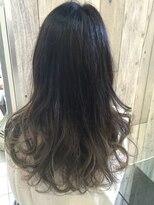 トムキャット(TOM CAT) 【新宿TOMCAT】ブリーチハイライト/ダークグレージュカラー