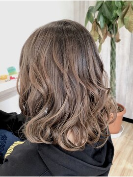 カナロア(KANALOA) KANALOA☆バレイヤージュグレージュ