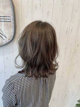 ロンド ヘアー(Rondo. Hair) 大人女子の外ハネミディ