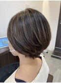 大人かわいい丸み首元スッキリショート