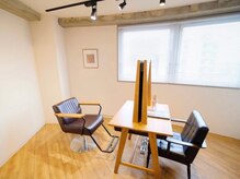 ★4席のみ◆みずほ台を上から見下ろす隠れ家サロン◆西口のロータリー内にある超駅近ヘアサロン★