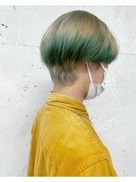 ヘアアトリエコモノ(hair l'atelier KoMoNo) 【2bleach】メンズもデザイン！ホワイトブロンド×裾グリーン