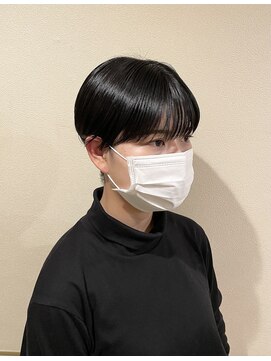 ロレト(Loreto) 刈り上げマッシュショート